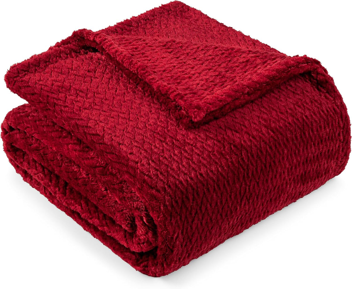 Holiday Reindeer & Snowflakes Fleece Throw Blanket – Red, 50" x 60"