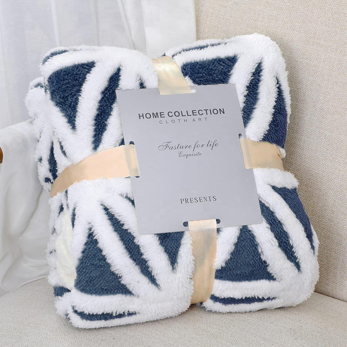 Sherpa Fleece Throw Blanket – Grey, 71" x 80"