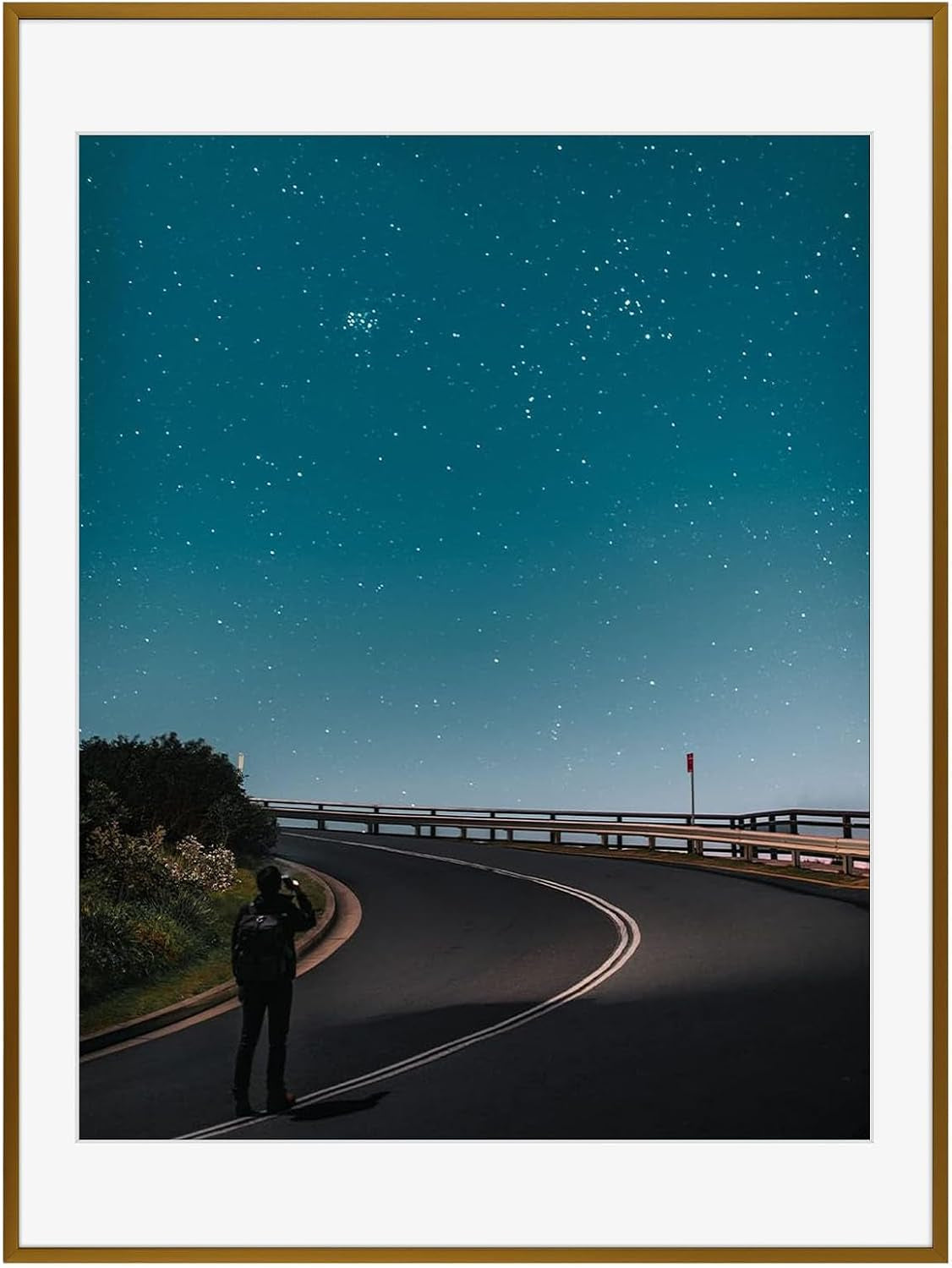 8" x 8" Aluminum Picture Frame with Mat – Gold