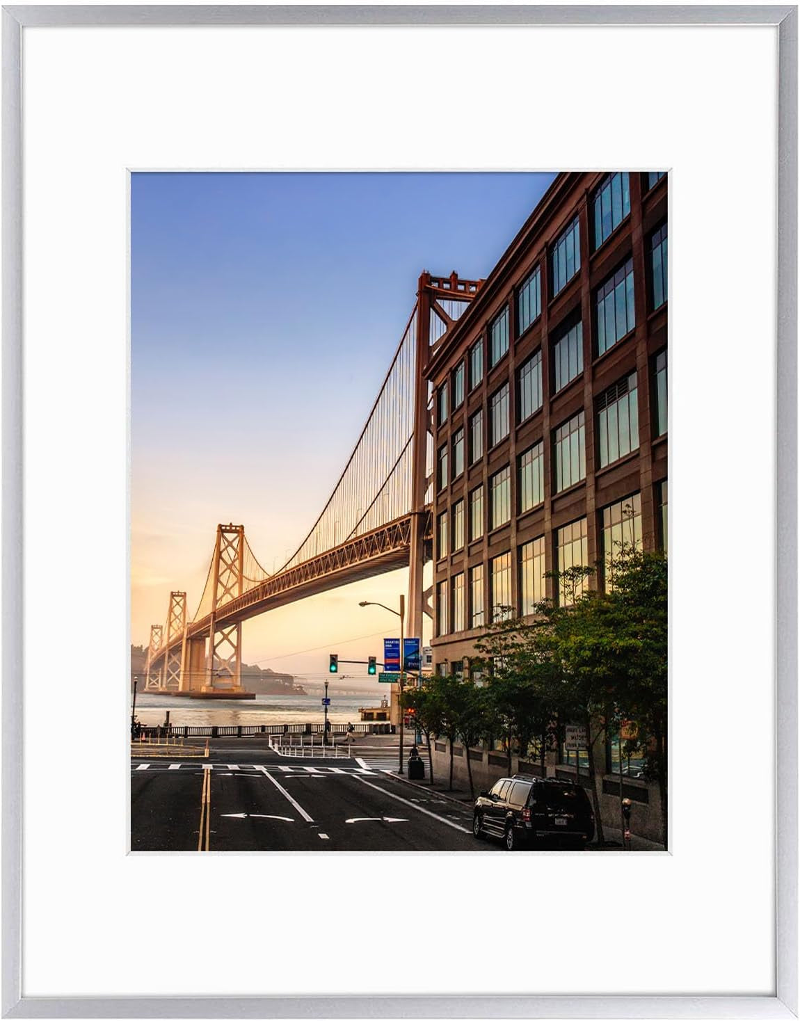8" x 8" Aluminum Picture Frame with Mat – Gold