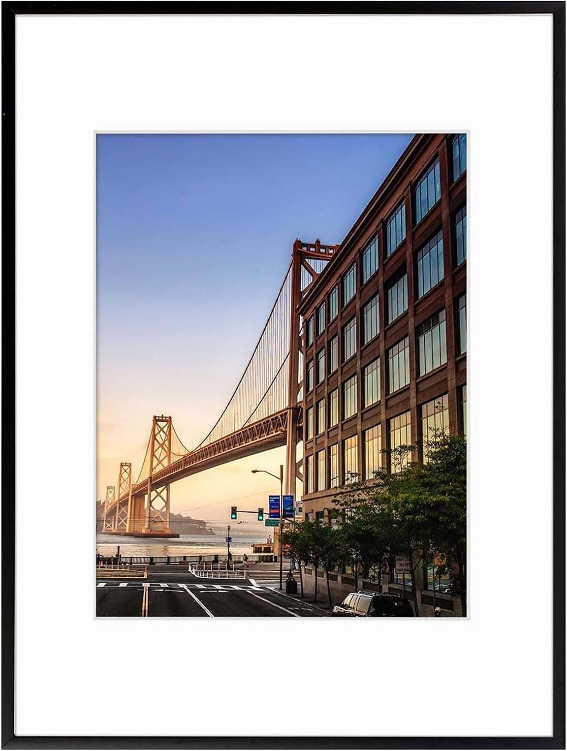 8" x 8" Aluminum Picture Frame with Mat – Gold