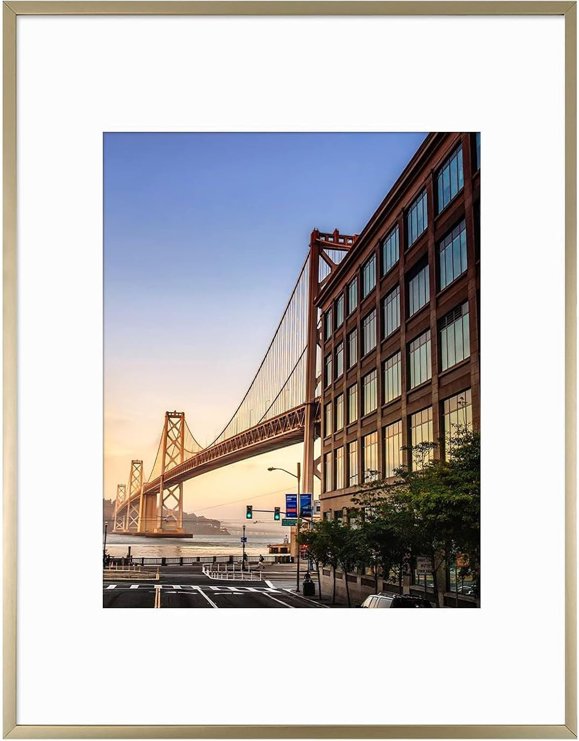 8" x 8" Aluminum Picture Frame with Mat – Gold