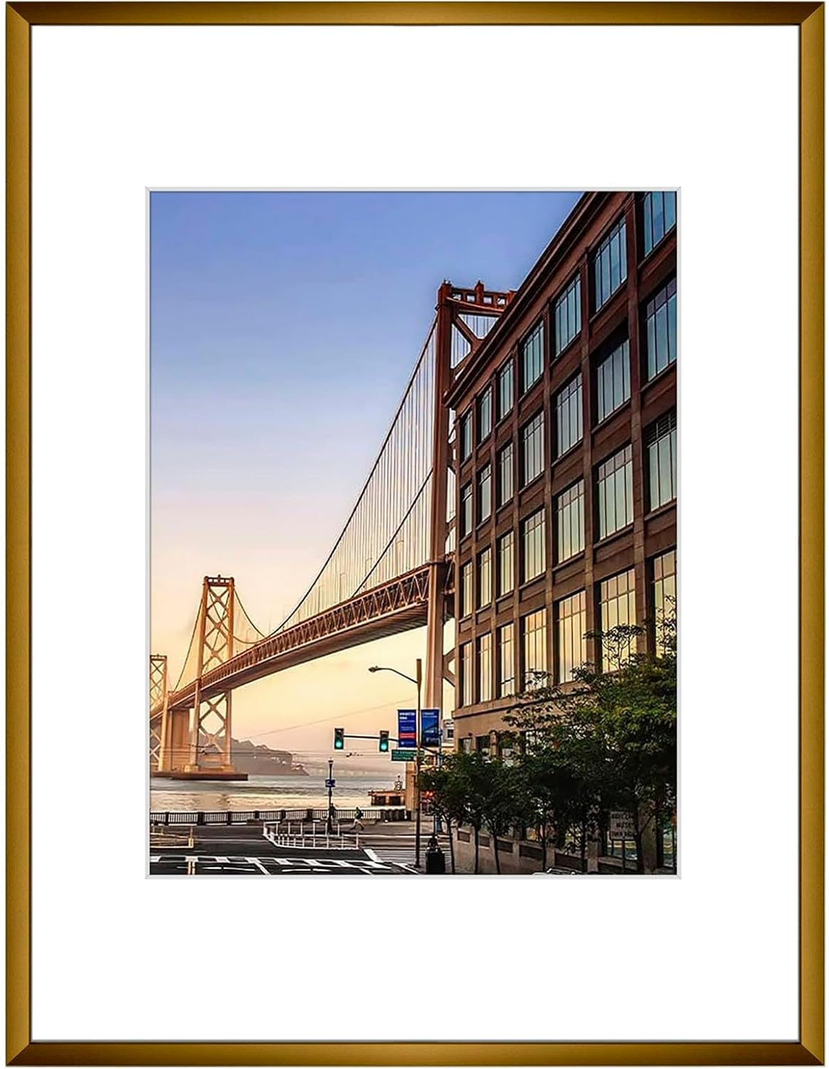 8" x 8" Aluminum Picture Frame with Mat – Gold
