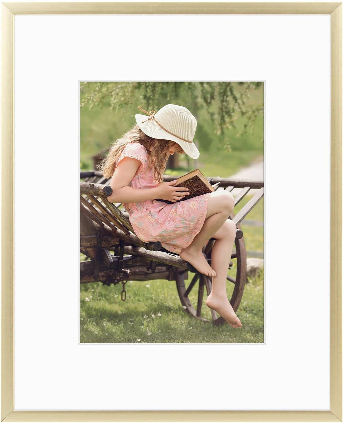 8" x 8" Aluminum Picture Frame with Mat – Gold