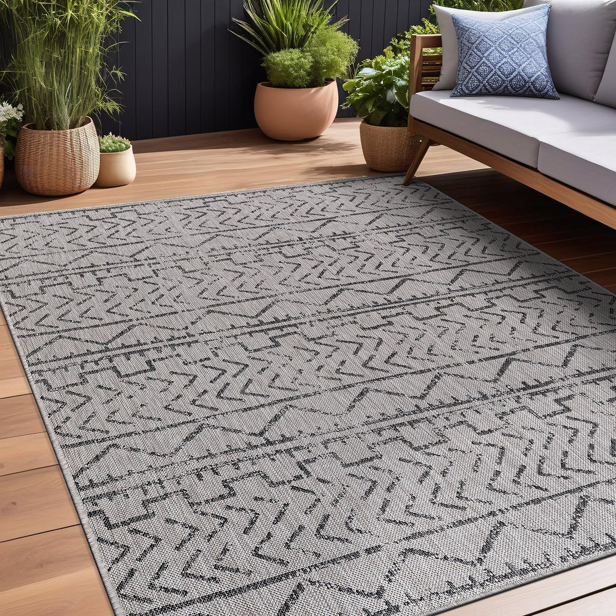 Waikiki Boho Indoor Outdoor Rug – 5' x 7' Azure & White