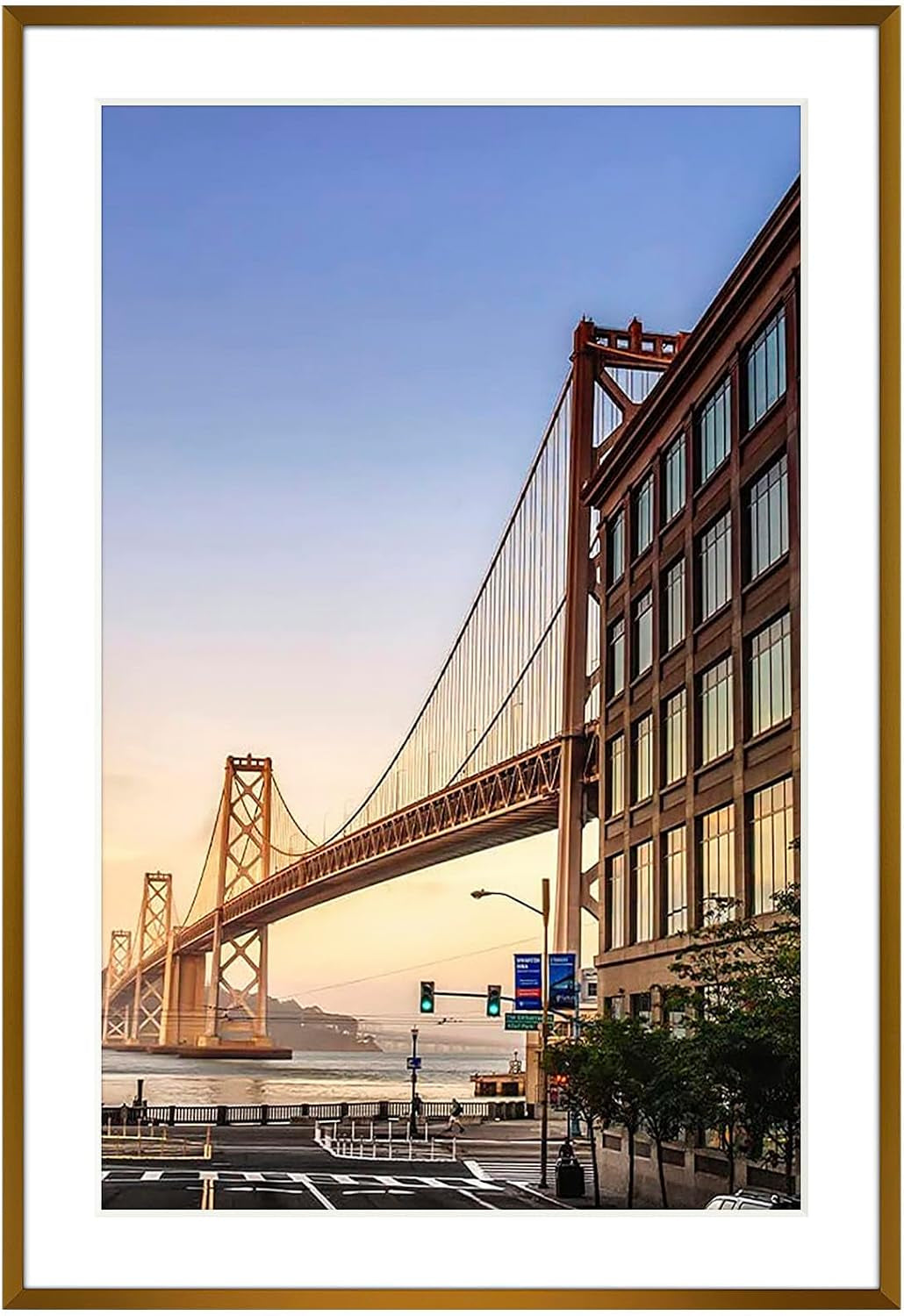 8" x 8" Aluminum Picture Frame with Mat – Gold