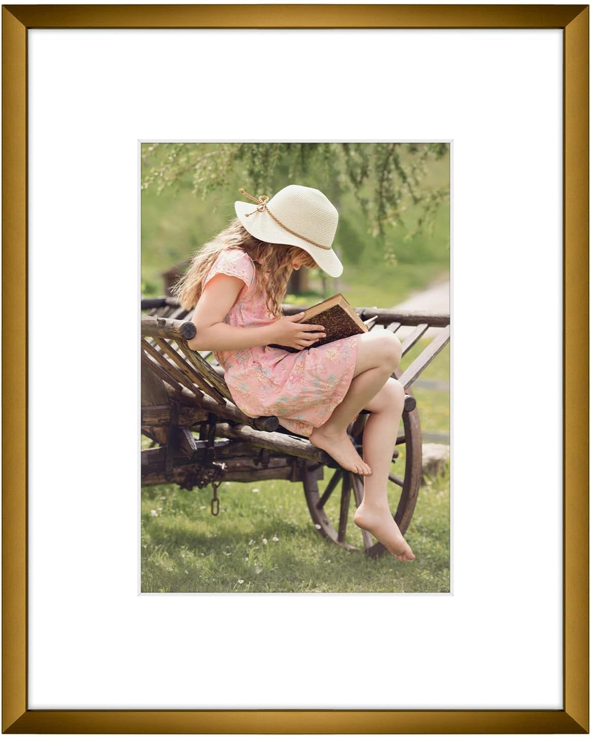 8" x 8" Aluminum Picture Frame with Mat – Gold