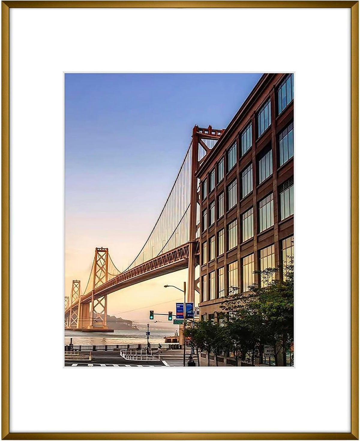 8" x 8" Aluminum Picture Frame with Mat – Gold