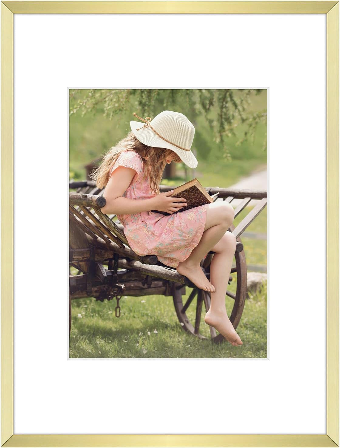 8" x 8" Aluminum Picture Frame with Mat – Gold