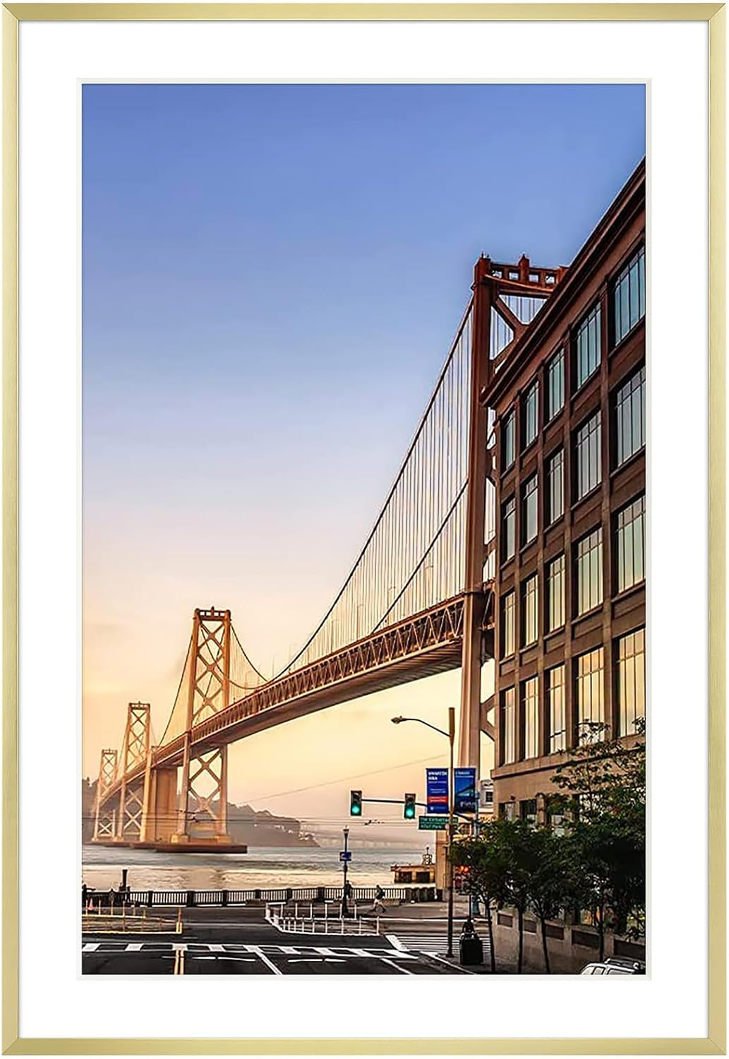 8" x 8" Aluminum Picture Frame with Mat – Gold