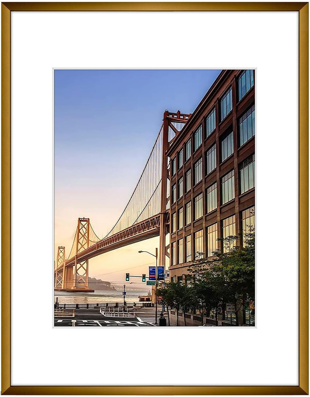 8" x 8" Aluminum Picture Frame with Mat – Gold